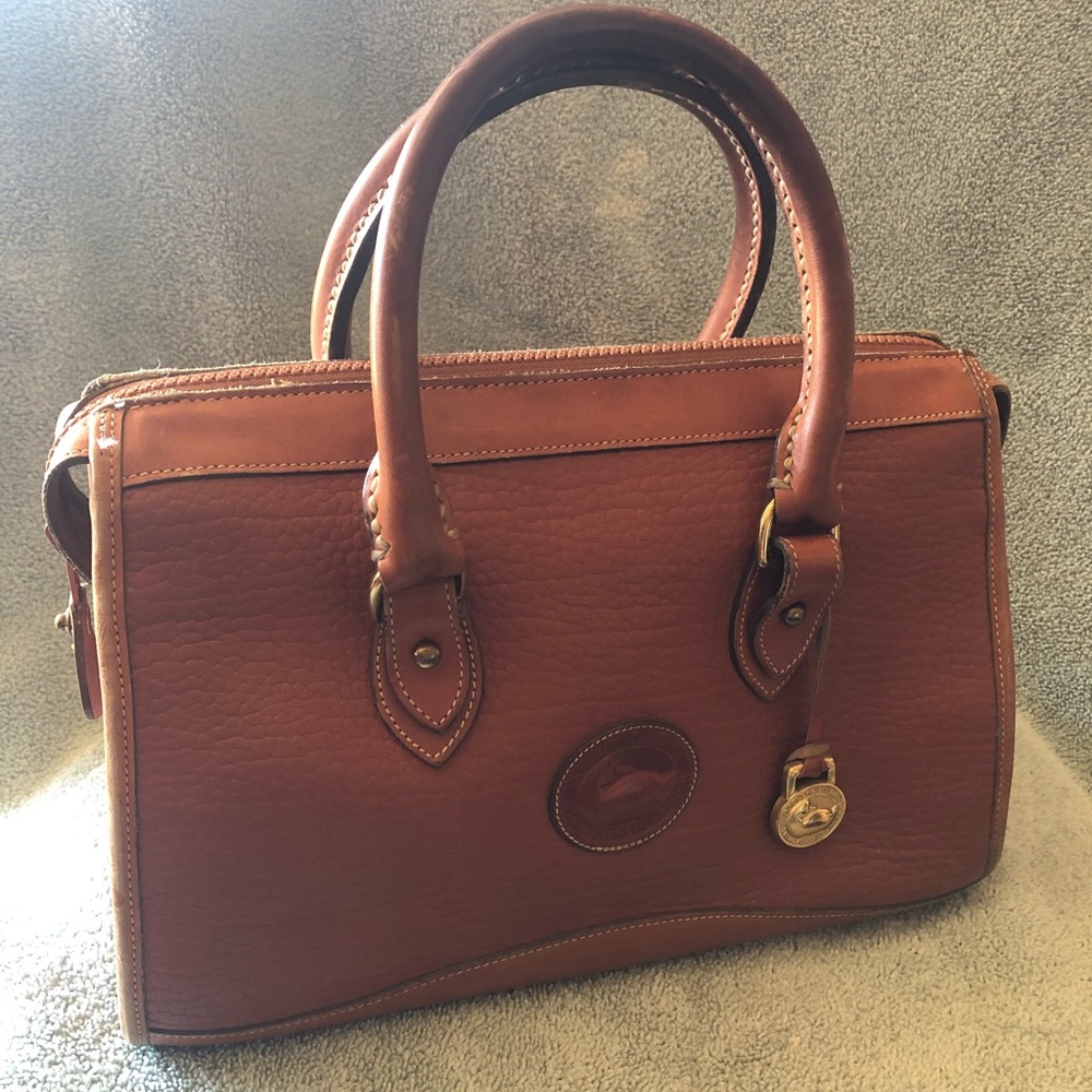 Dooney & Bourke Classic Satchel VTG